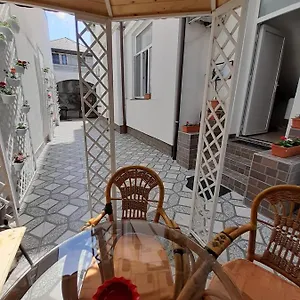 Ada Konukevi Bükreş